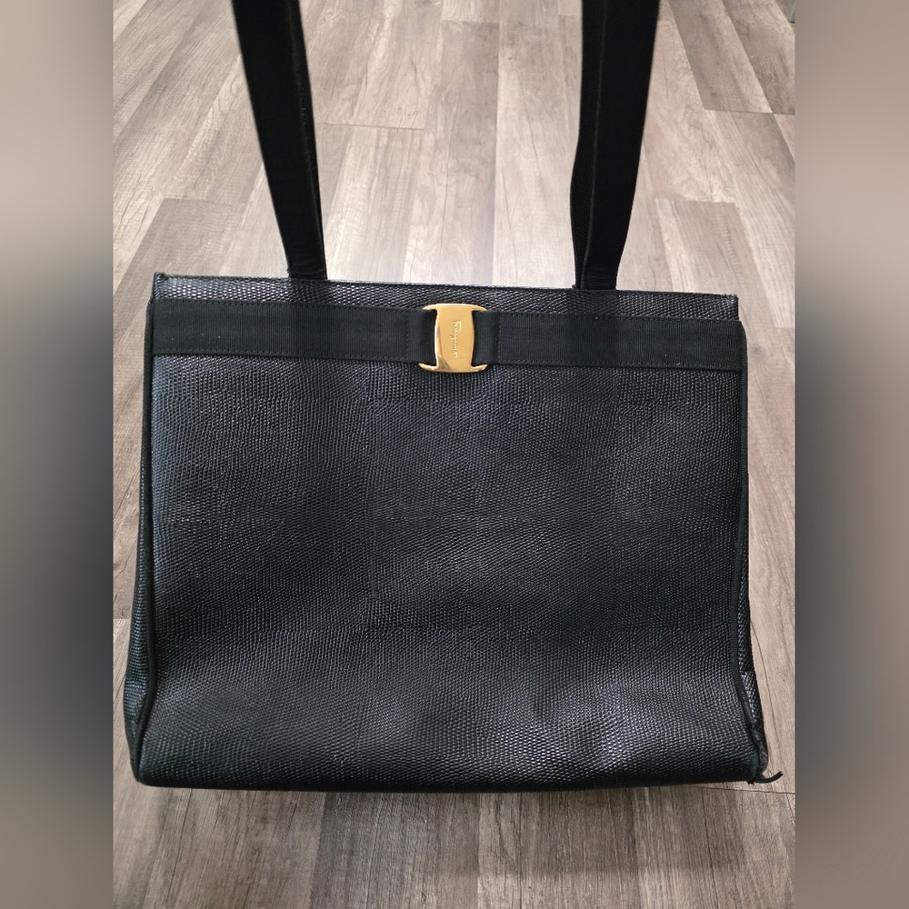 SALVATORE FERRAGAMO REPTILE vara Bow Black Tote Bag Y2K Gold Quiet Luxury Preppy - Picture 9 of 16